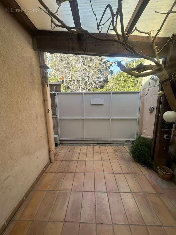 Autre à AIX-EN-PROVENCE