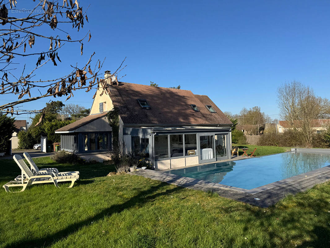 Maison à MONTFORT-L'AMAURY