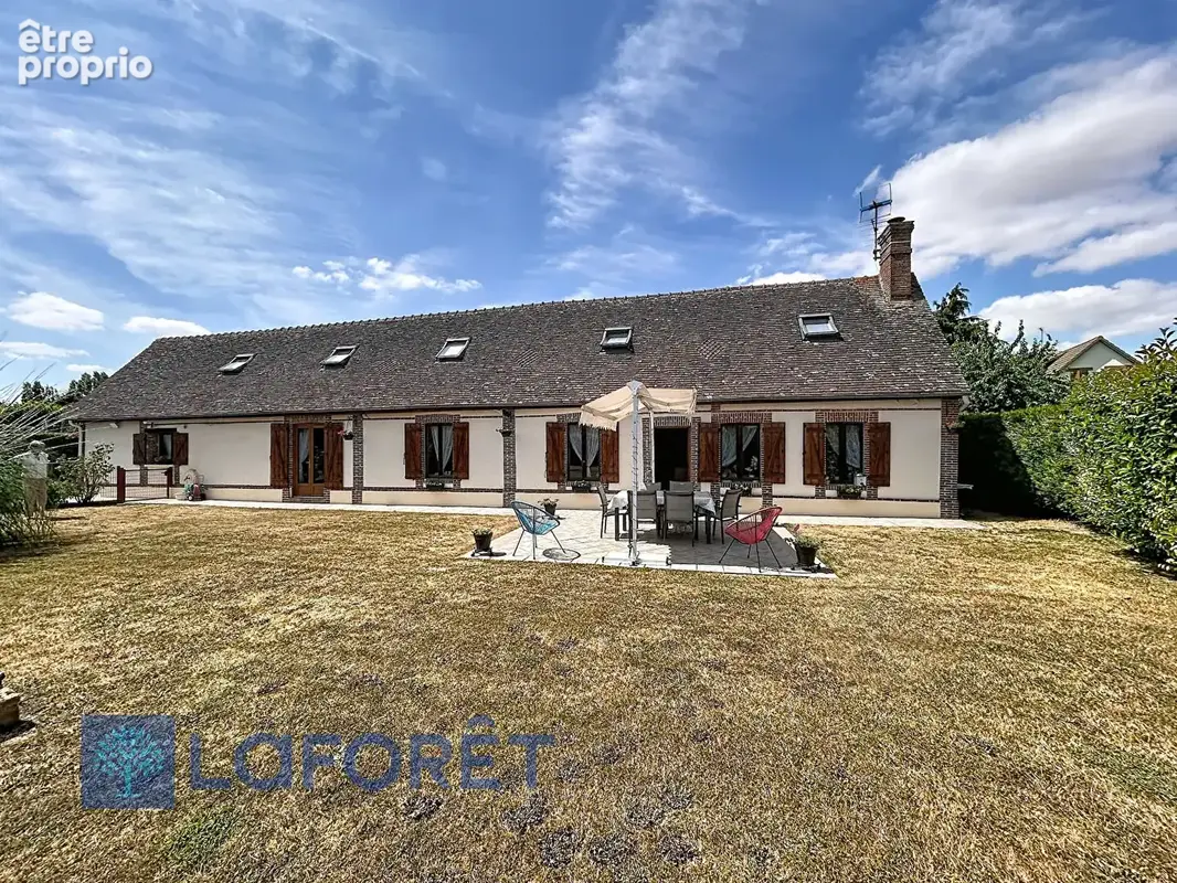 Maison et dépendances PISEUX - photo 2