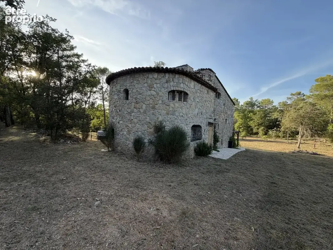 Callas – propriété en pierre sur 3,2 hectares – calme absolu - photo 33