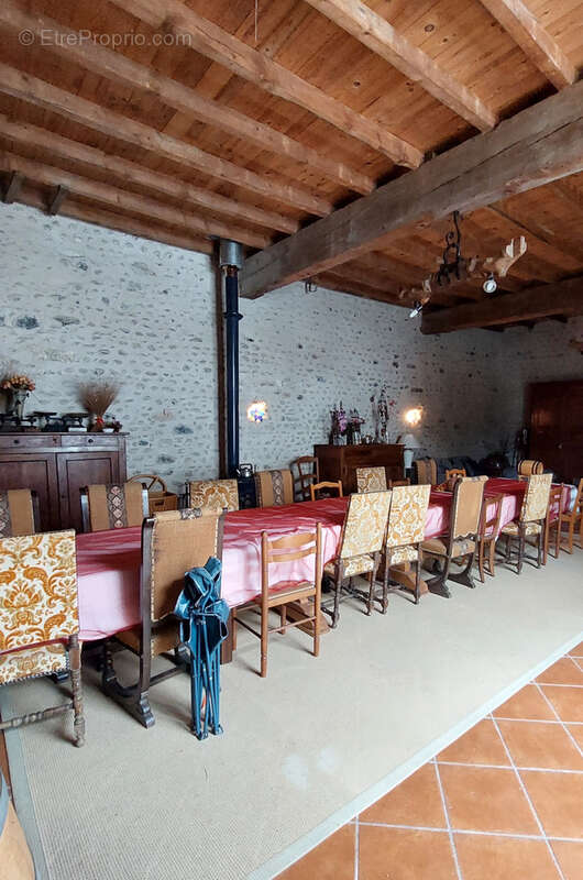 Maison à MEILLON