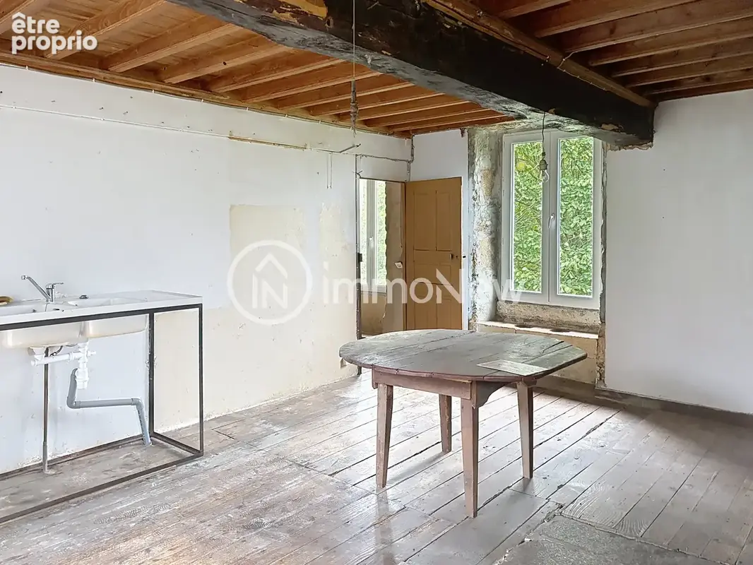 Maison a renover 100 m2 sur terrain 3300 m2 au fond d un chemin - photo 5