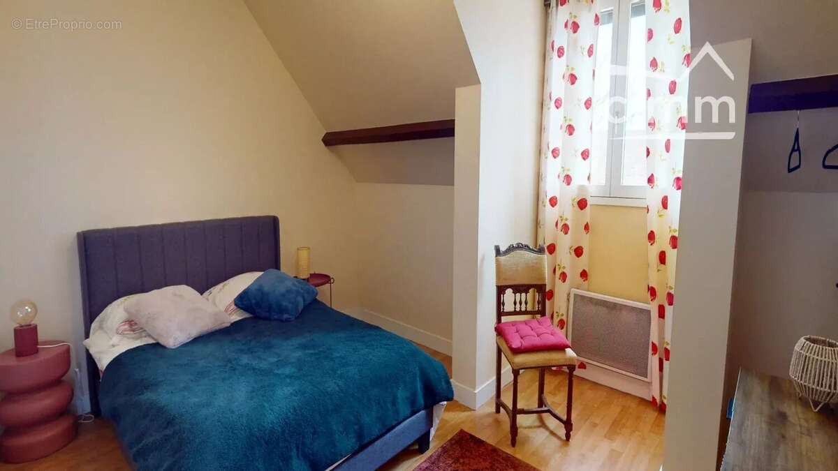 Maison à SAINT-CYR-EN-VAL