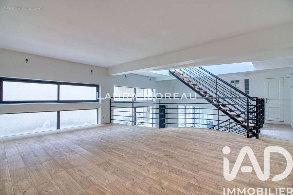 Commerce 170 m² à Argenteuil  - photo 9