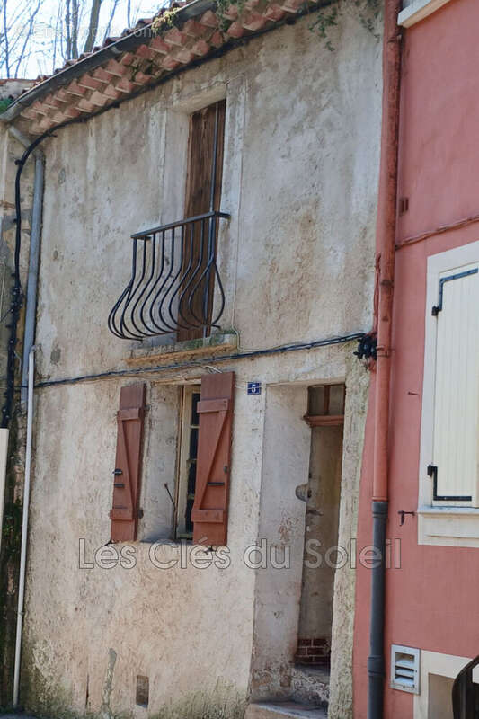 Maison à LA ROQUEBRUSSANNE