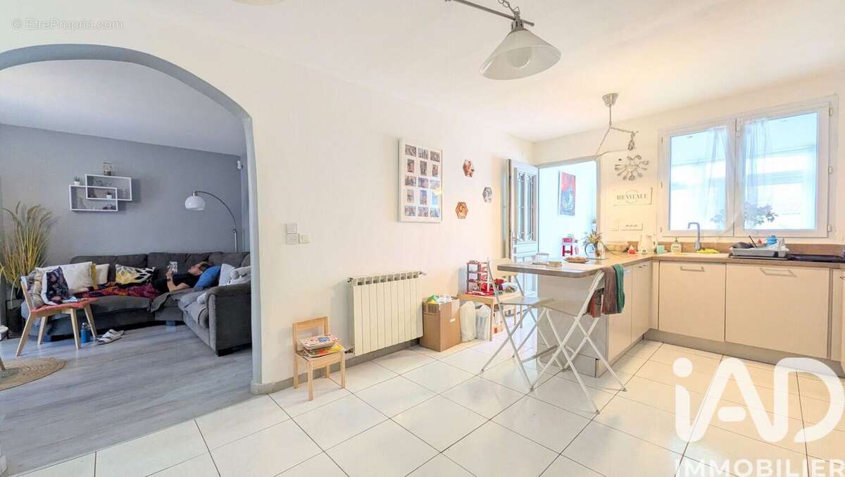 Photo 4 - Maison à LA CRAU