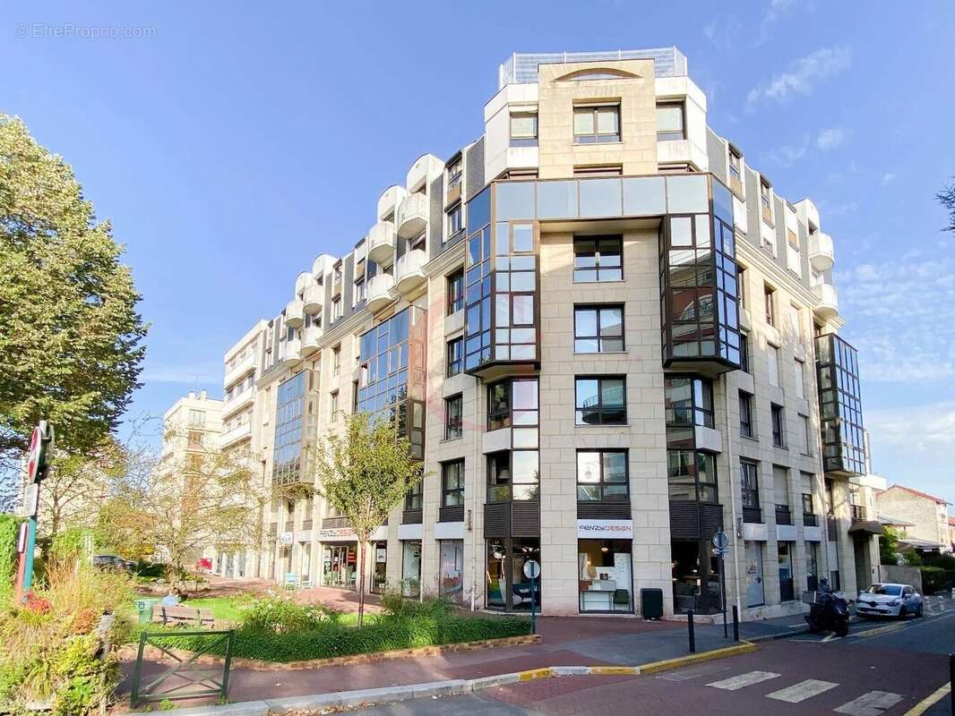 Appartement à BOURG-LA-REINE