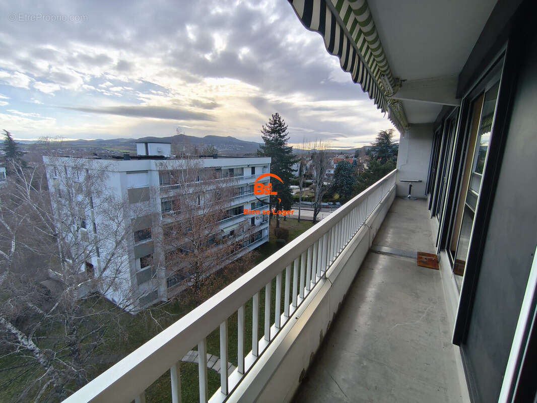 A VENDRE - T4 - COURNON D'AUVERGNE - AGENCE IMMOBILIER BSLE - www.bsleimmo.com - Appartement à COURNON-D'AUVERGNE