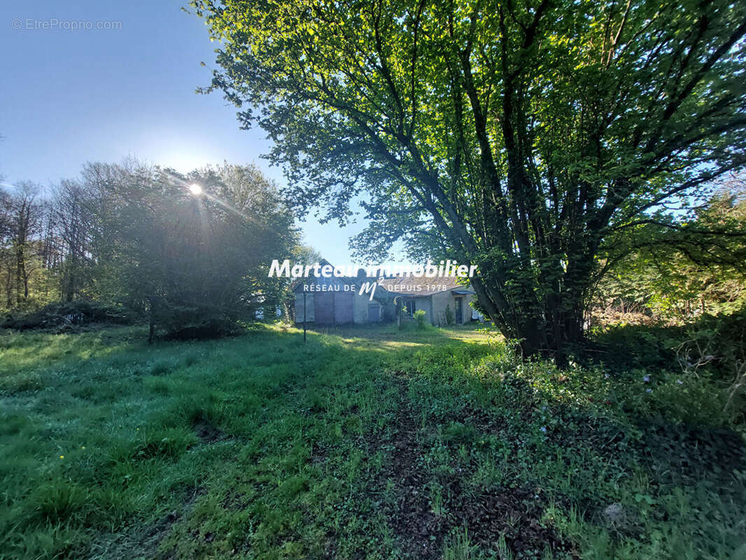 Maison à YVRE-L'EVEQUE