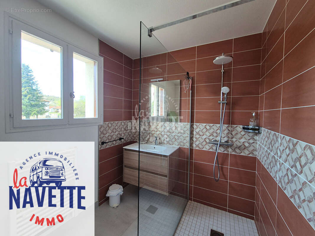 Maison à SAINT-AMANT-TALLENDE