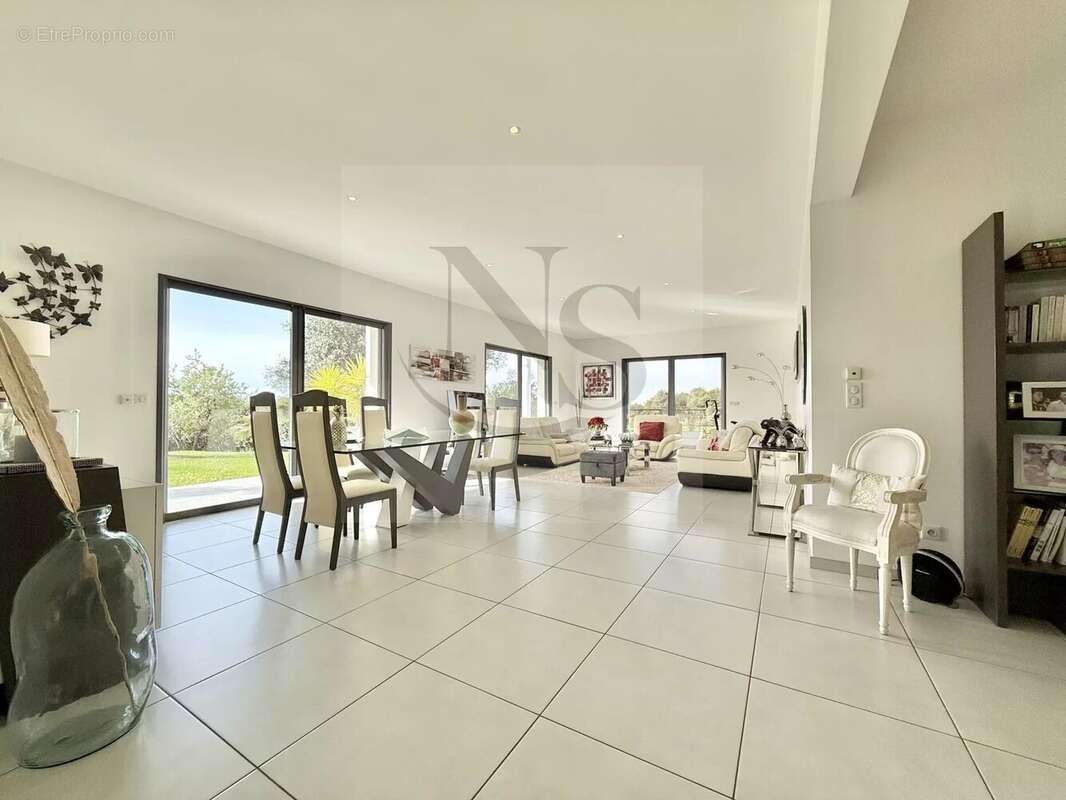 Maison à AIX-EN-PROVENCE