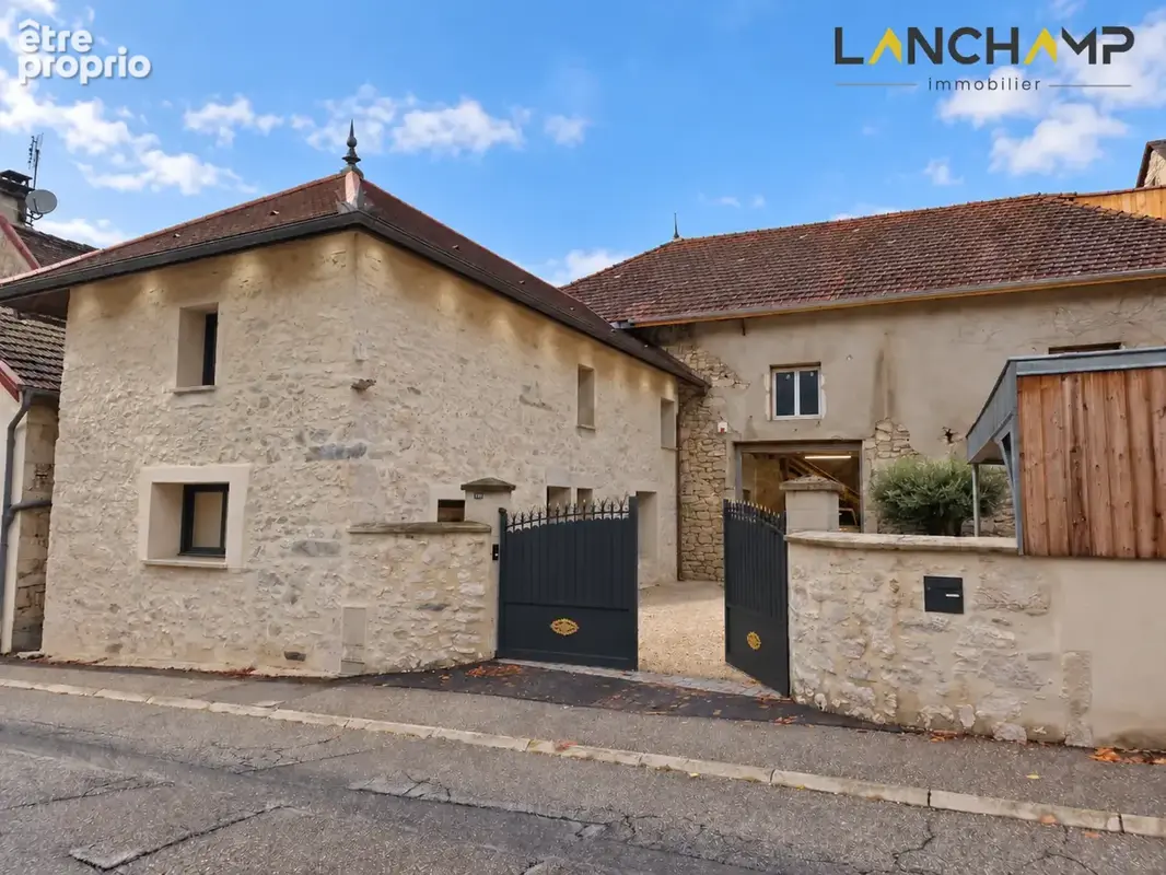 Maison à BELLEY