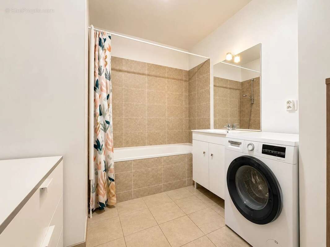 Appartement à LE PLESSIS-TREVISE