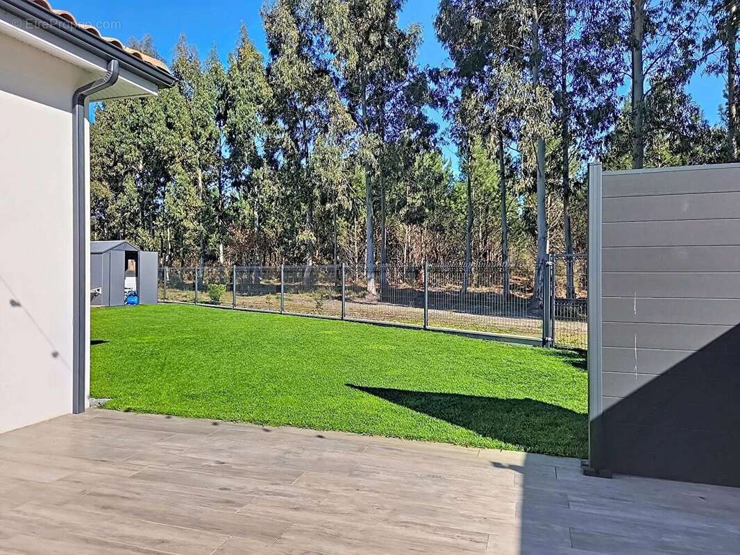 Maison à PARENTIS-EN-BORN