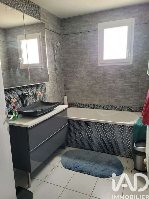 Maison 90 m² à Pinon  - photo 2