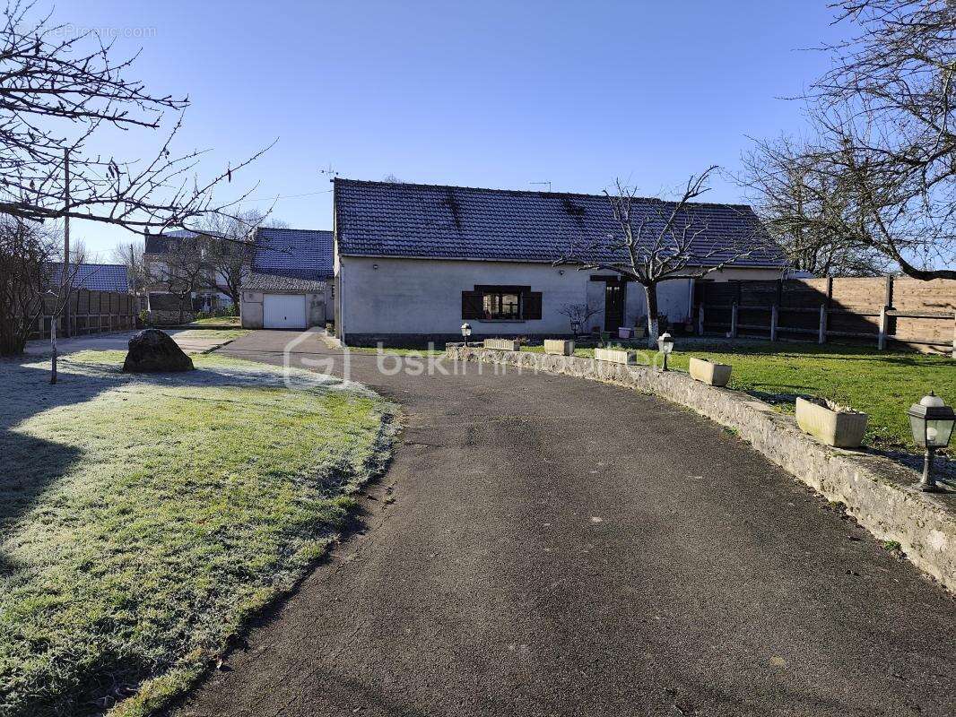Maison 5 pièces - 133 m² avec appartement indépendant - photo 2