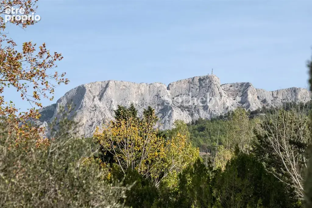 Propriéte sur site exeptionnel à Beaurecueil - photo 6