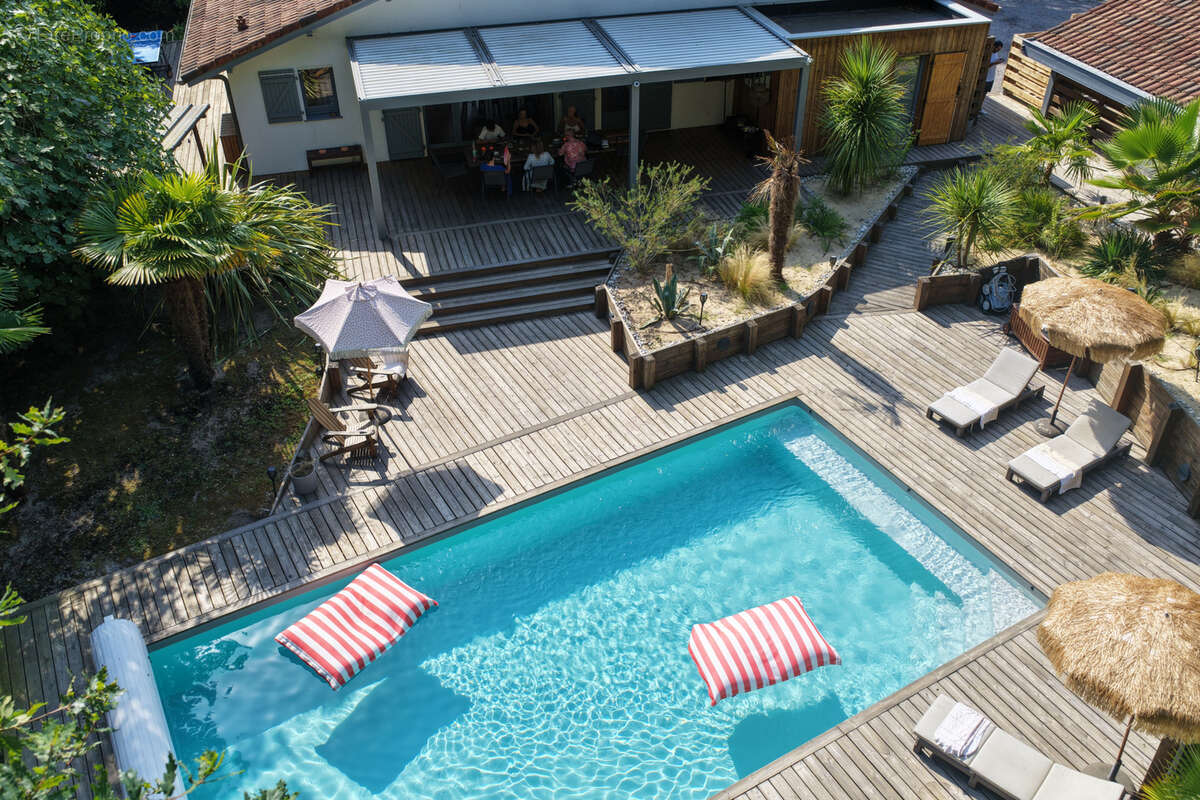 Maison à MOLIETS-ET-MAA