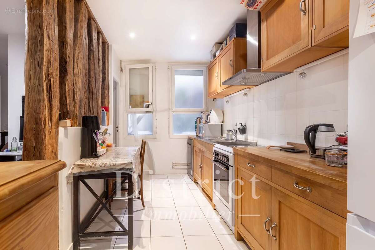 Appartement à PARIS-12E