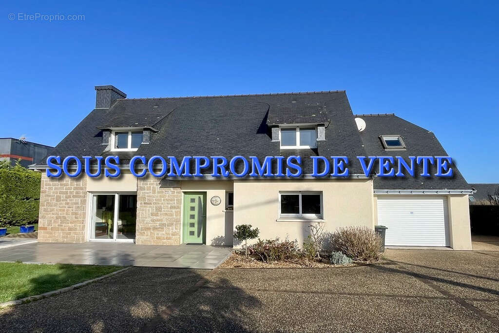 Maison à PLUNERET