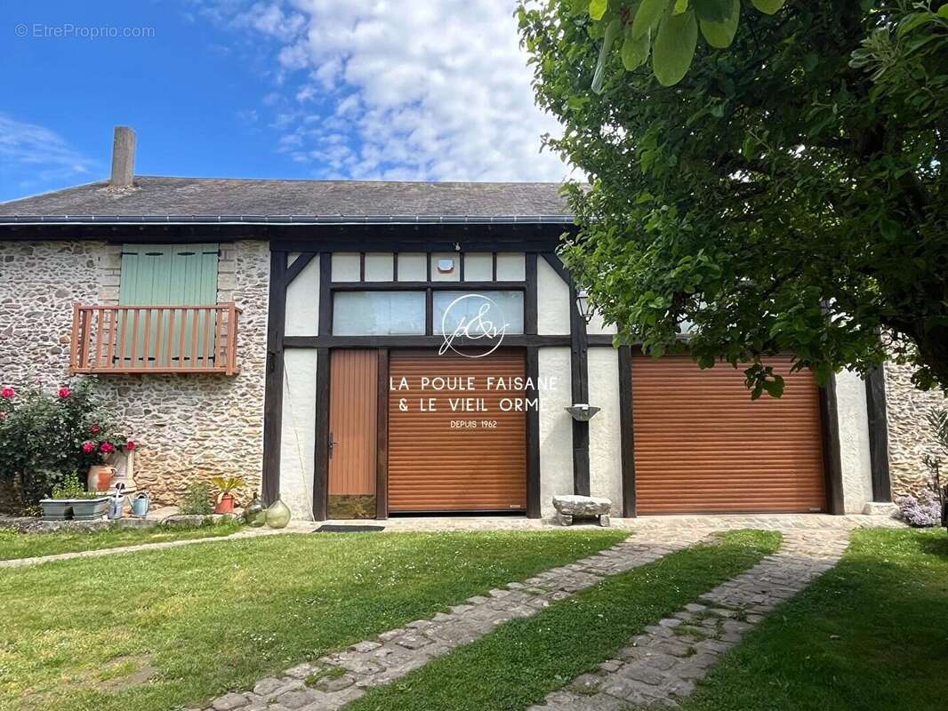 Maison à LA BOISSIERE-ECOLE