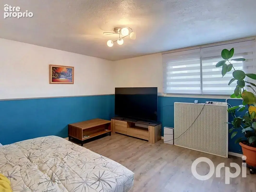 Ollioules (83190) Maison type 7 de 180m²  avec jardin et piscine - photo 12