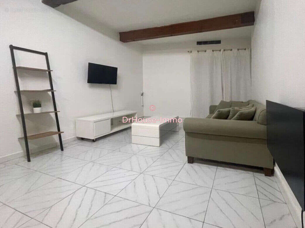 Appartement à BOLLENE