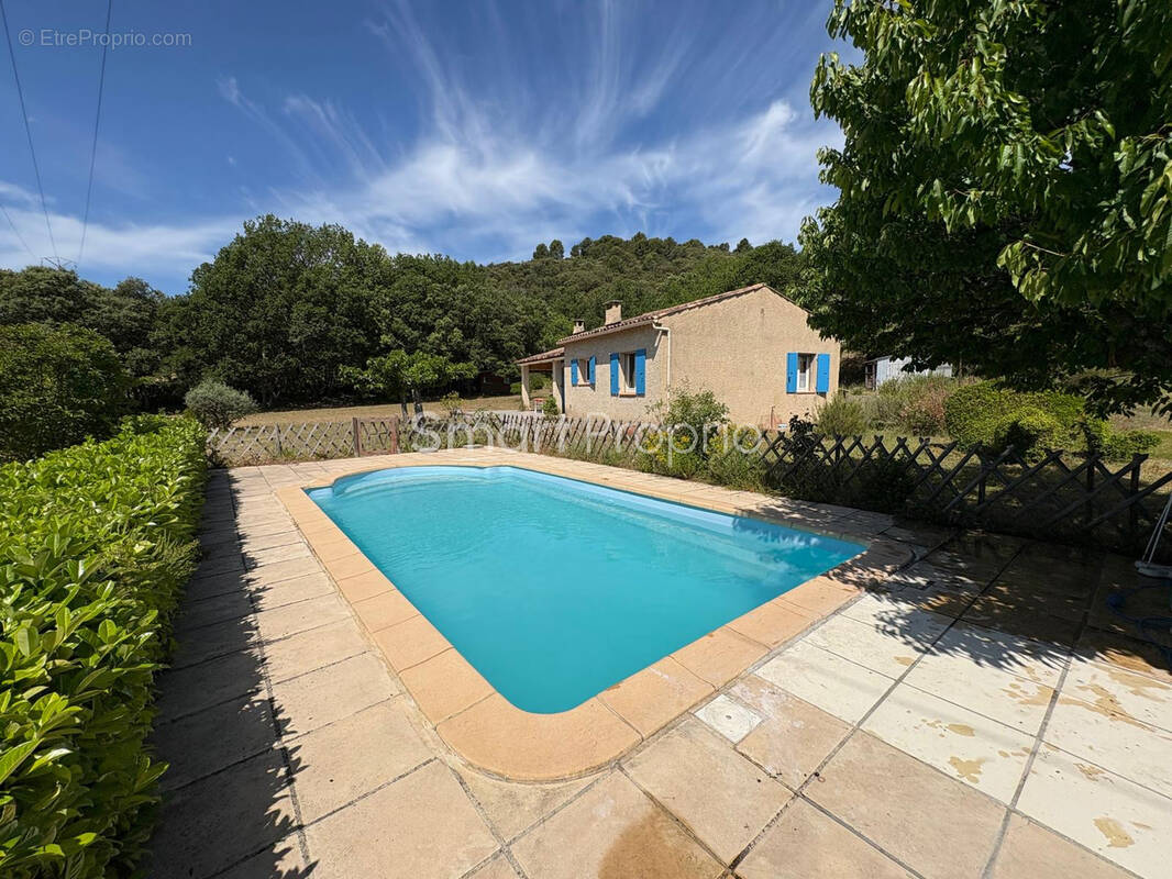Maison à ALLEMAGNE-EN-PROVENCE