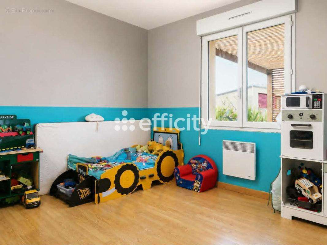 Maison 111 m² à Joganville  - photo 6