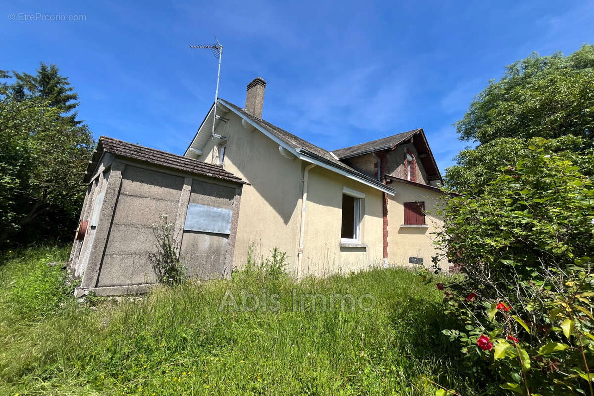 Maison à BEAUVILLIERS