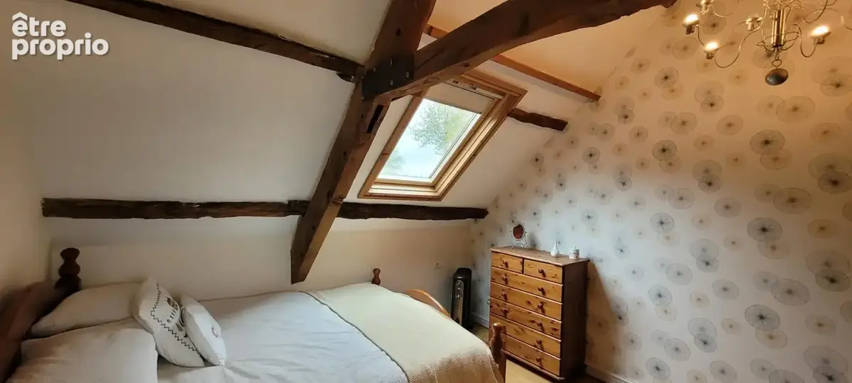 Charmant corps de ferme rénové avec gîtes, piscine et dépend - photo 18