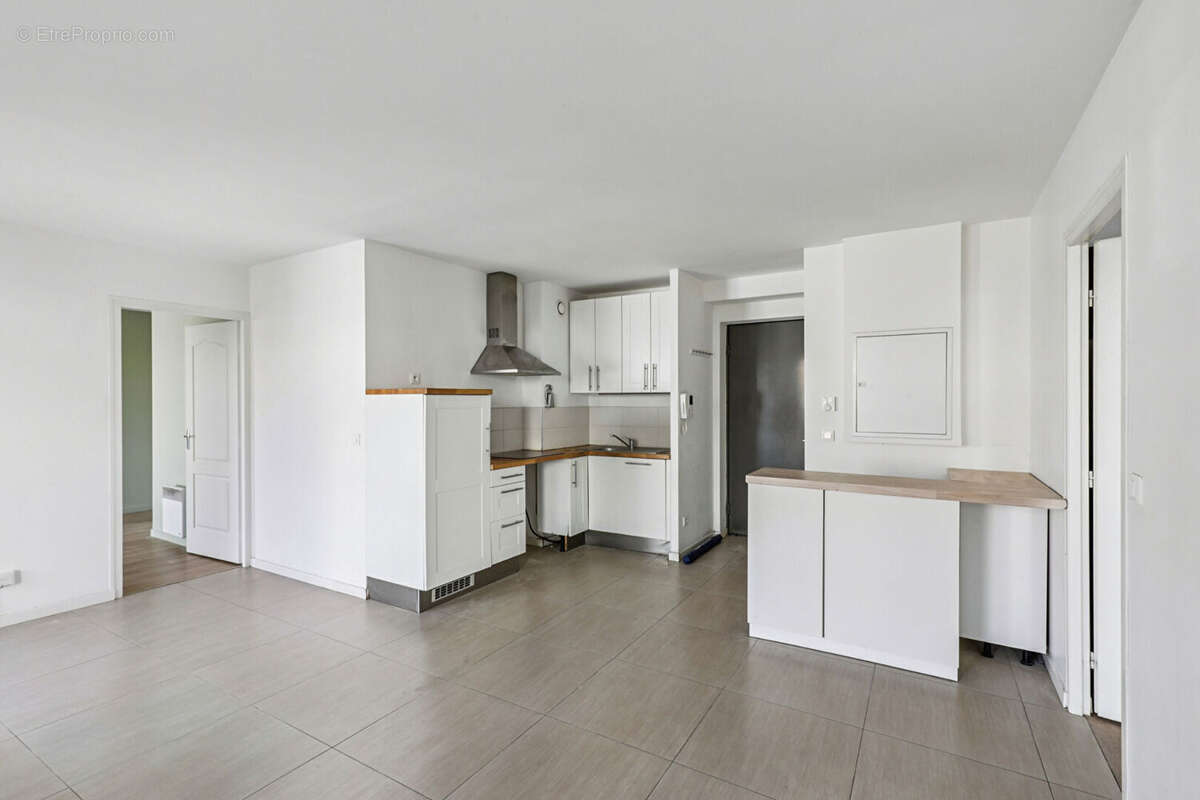 Appartement à NANTERRE