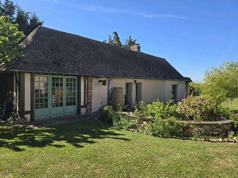 Maison 190 m² à Nonancourt  - photo 2