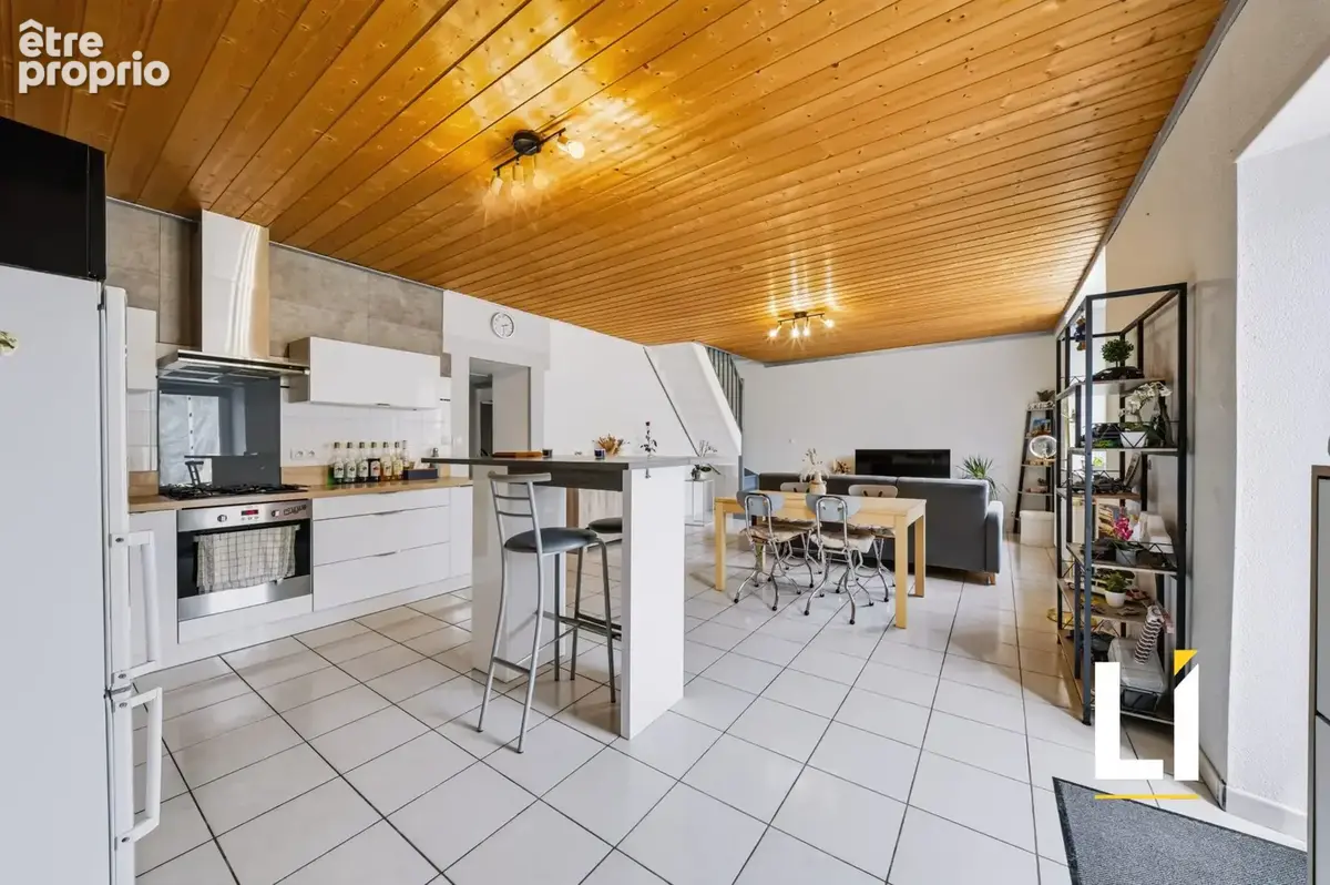 Appartement 3 pièces 93 m² à vendre à Ferrieres-Le-Lac (25470) - photo 4