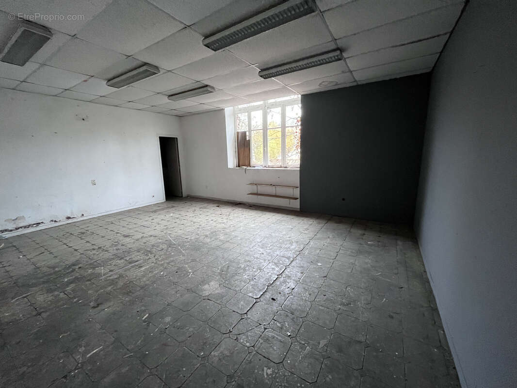 Espace brut de 150 m2   Quartier Carnot - photo 4