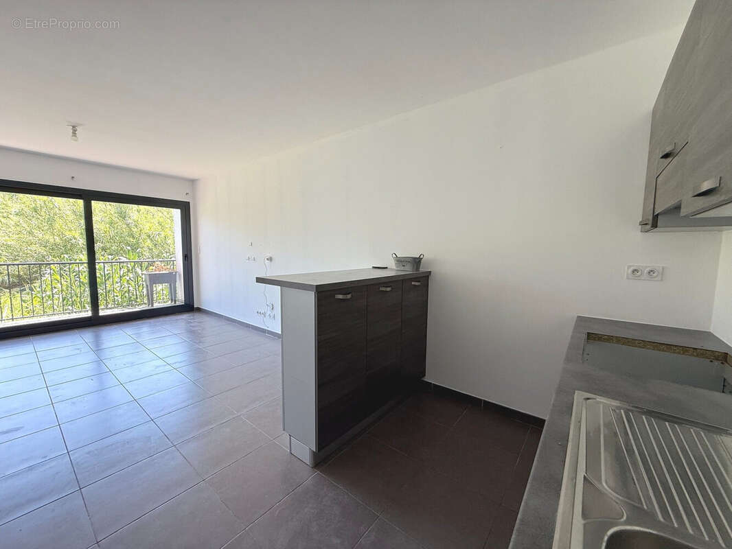 Appartement 64 m² à Biguglia  - photo 5