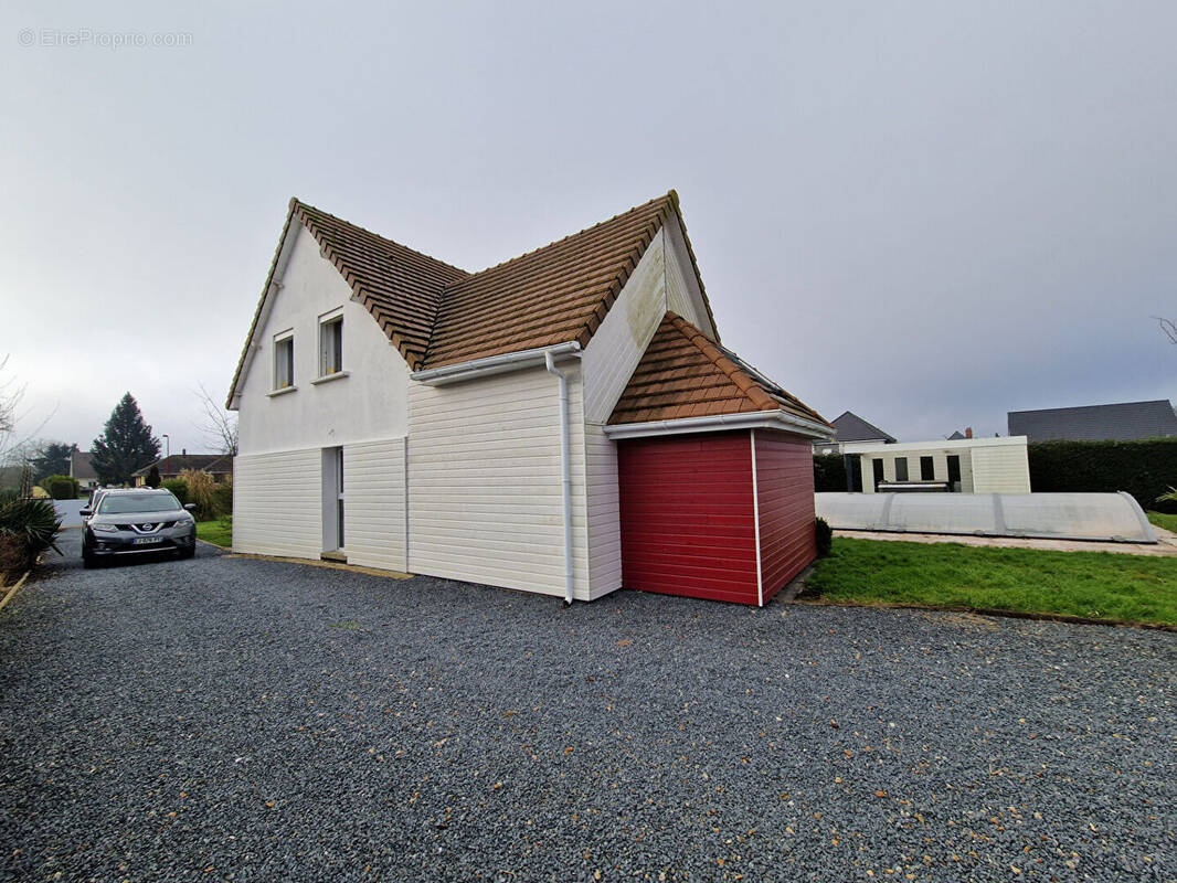 Maison à MESNIL-RAOUL