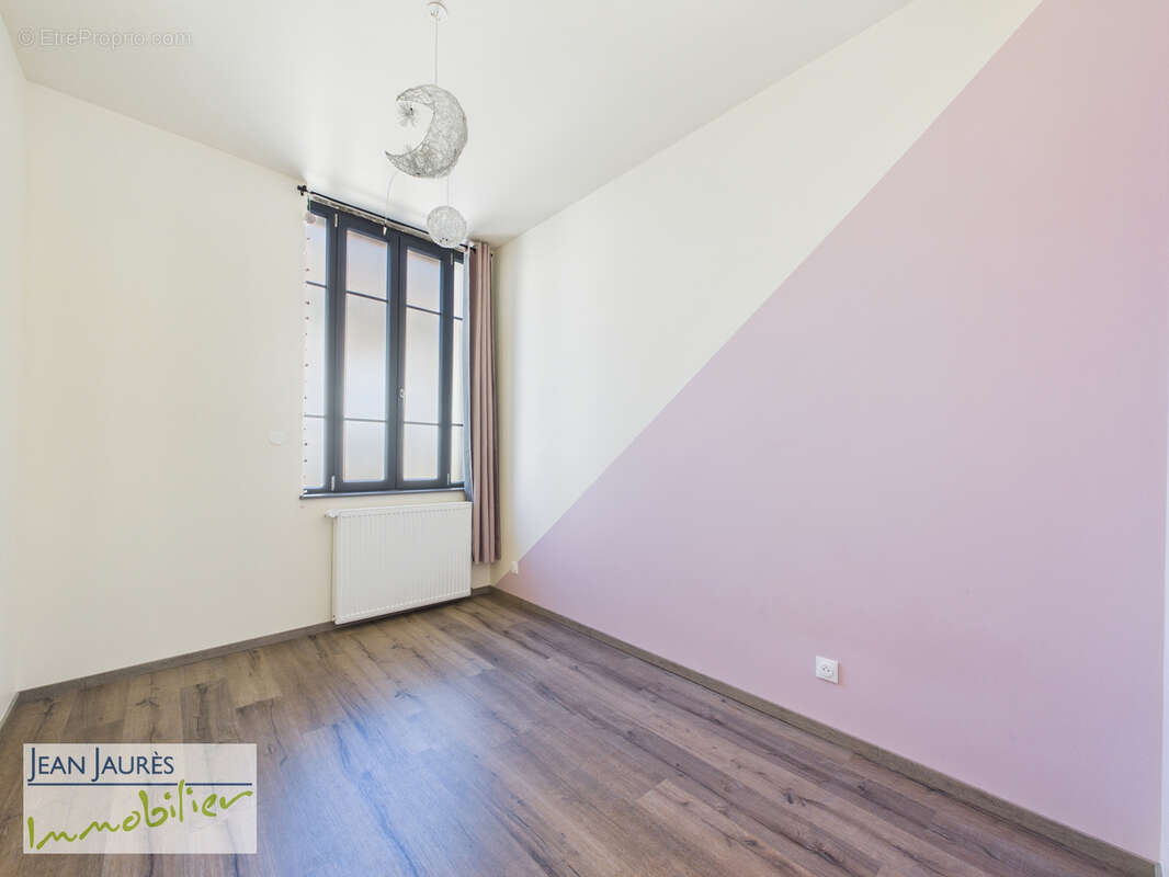 Maison à SAINTE-SAVINE