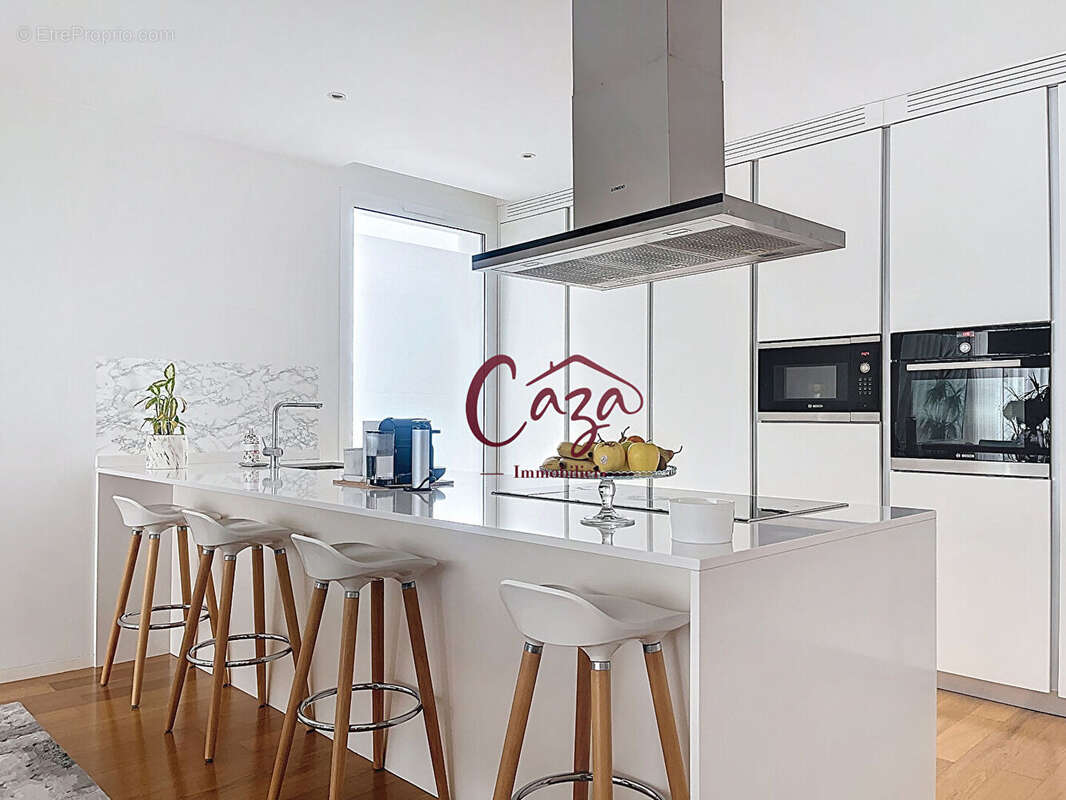 Maison à CAMBLANES-ET-MEYNAC