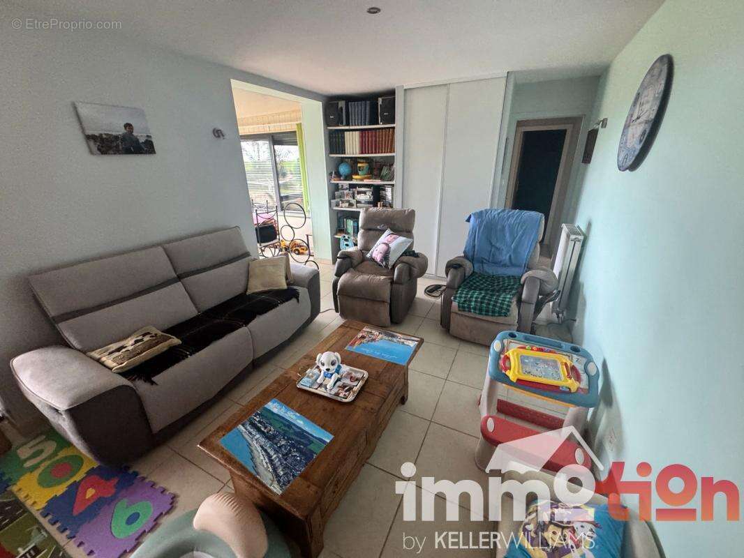 Maison à SAINT-QUENTIN-LA-MOTTE-CROIX-AU-BAILLY