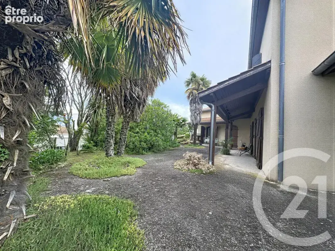 Maison 248 m² à Salaise-Sur-Sanne  - photo 24
