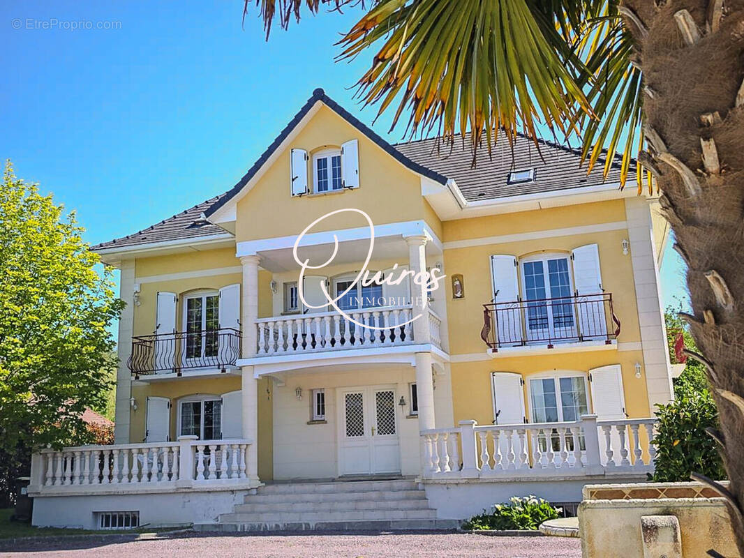 Maison à LA TRINITE-DE-THOUBERVILLE