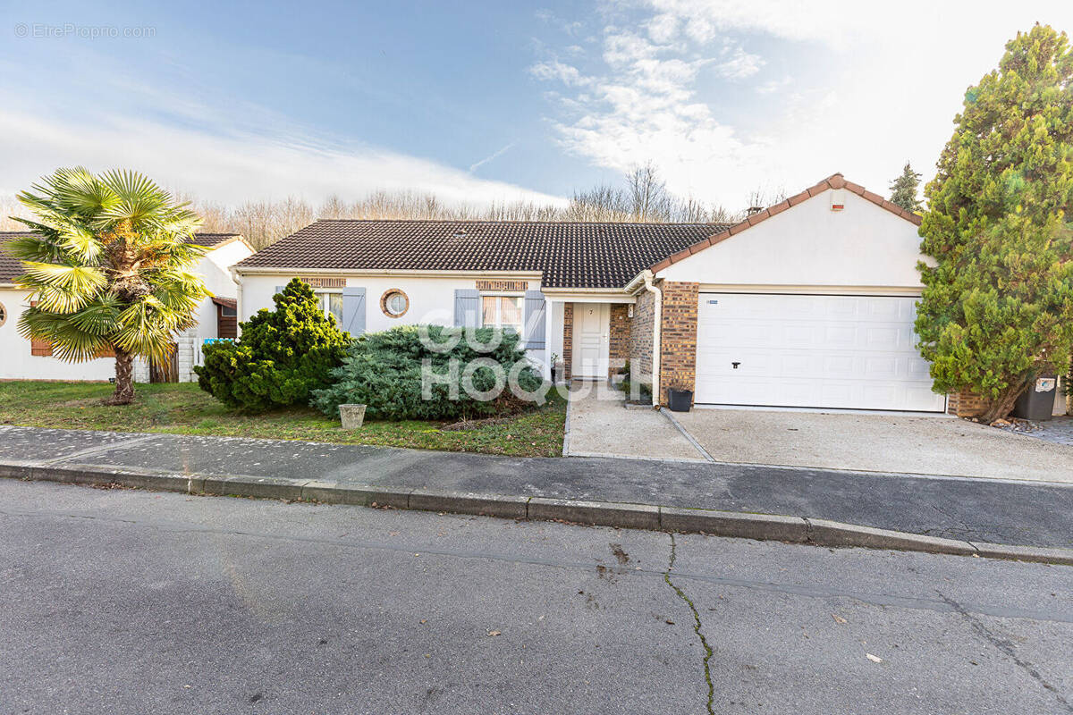 Maison à SAINT-GERMAIN-LES-CORBEIL