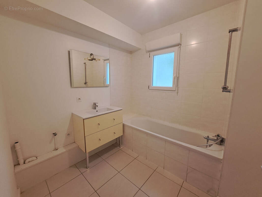 Appartement à SAINT-MARTIN-DE-SEIGNANX