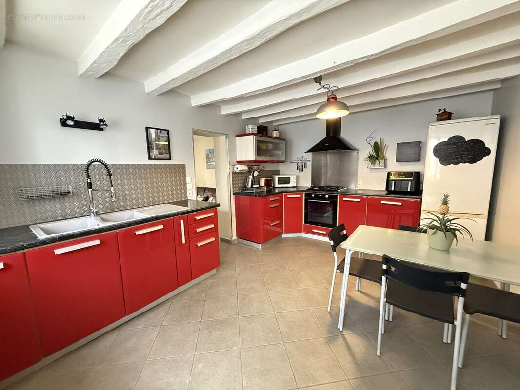 Maison à CORMERY