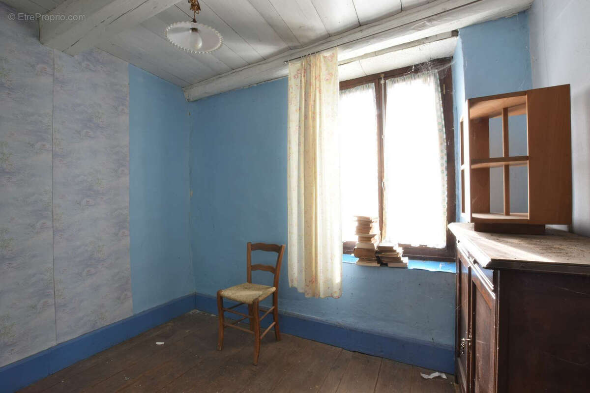 Maison à SAINT-AUPRE