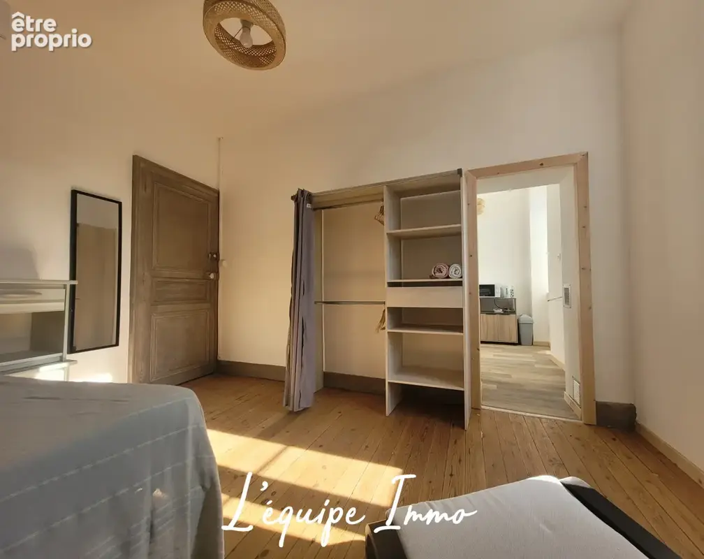 Maison de maître rénovée au cœur de Saramon comprenant  6 chambres avec jardin - photo 8