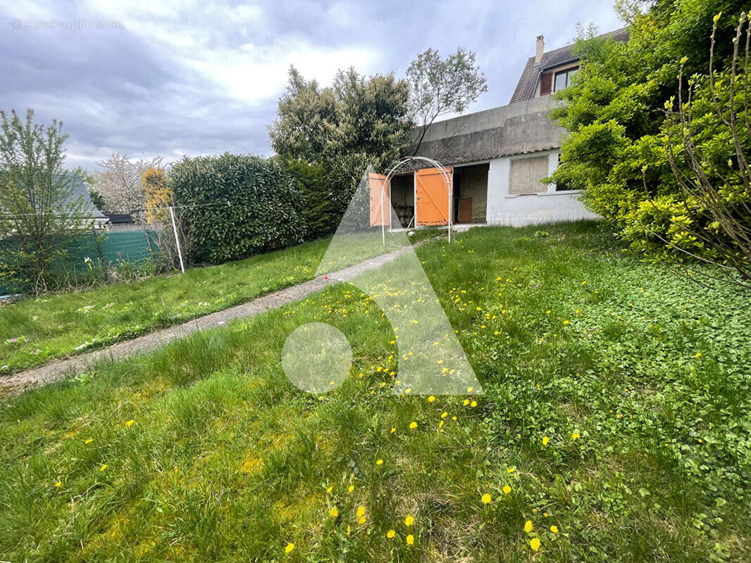 Maison à SUCY-EN-BRIE