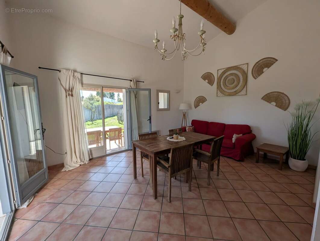 Maison à SAINTES-MARIES-DE-LA-MER