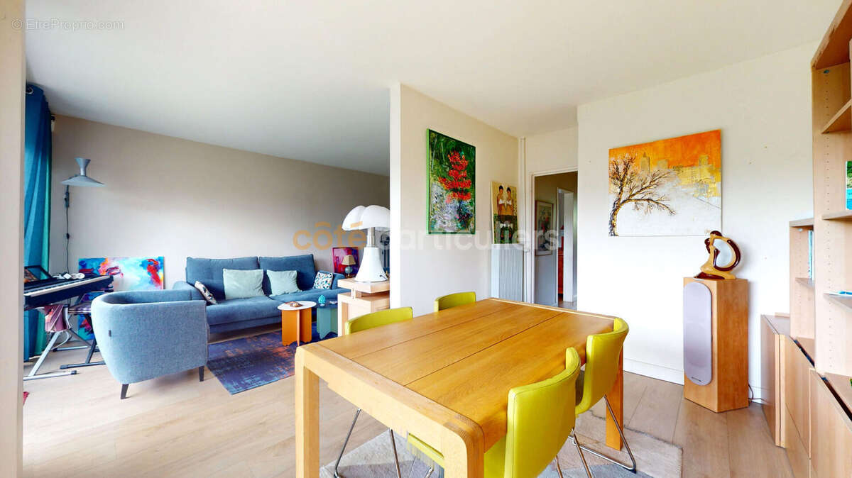Appartement à VERRIERES-LE-BUISSON